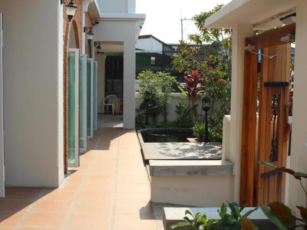 Baan Pimpisa Hotel Bang Sare Exterior foto
